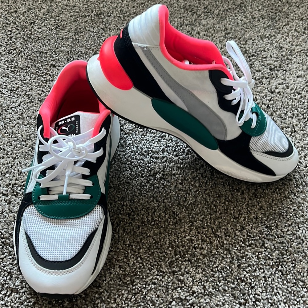 Puma RS 9.8  Women Sz 8 White & Green
